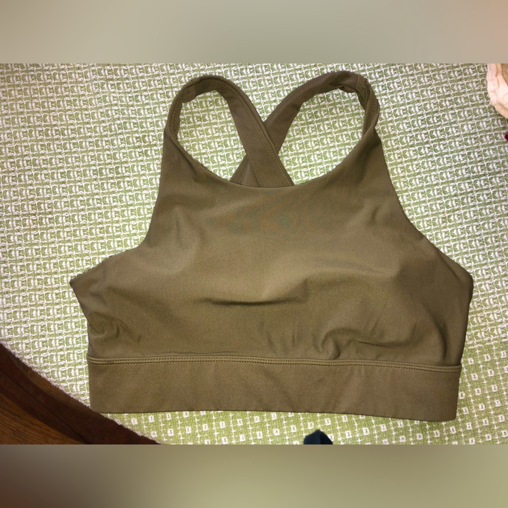 🔥Fabletics No-Bounce Sports Bra